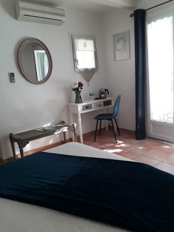 Bed and Breakfast Mas De L'Ile Avignon Exteriér fotografie